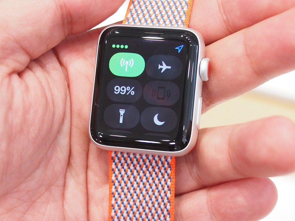 iPhoneがそばになくても便利に使える――「Apple Watch Series 3（GPS + Cellularモデル）」を速攻レビュー
