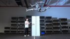 人型ロボが“人間超え”――助走なしで高さ2mのジャンプ、時速45kmで走行も　中国Unitreeが開発中の新モデルを公開