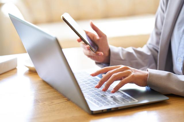 勤怠管理にGPSを活用するなら？現場・リモート・直行直帰をラクにする管理方法を解説のメインビジュアル