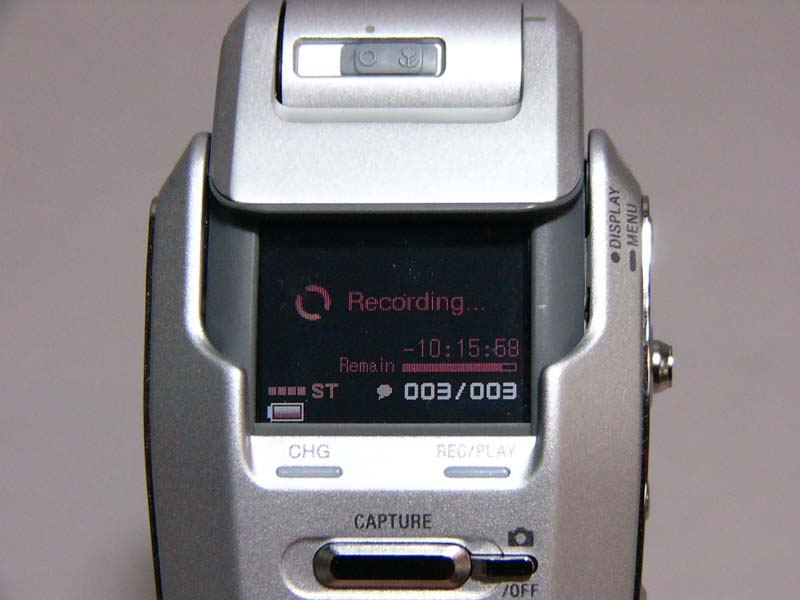 真面目に考えた“カメラ付き”――ソニー「ICD-CX50」：レビュー：ビジネスに使えるICレコーダー（1/3 ページ）