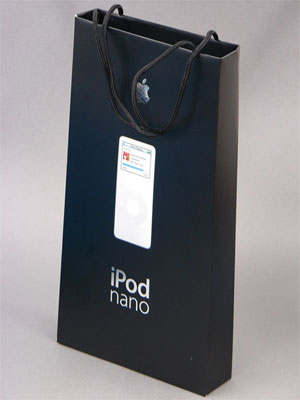 大胆なほど超スリムなプレーヤー、「iPod nano」を使ってみた：レビュー（3/3 ページ） - ITmedia NEWS