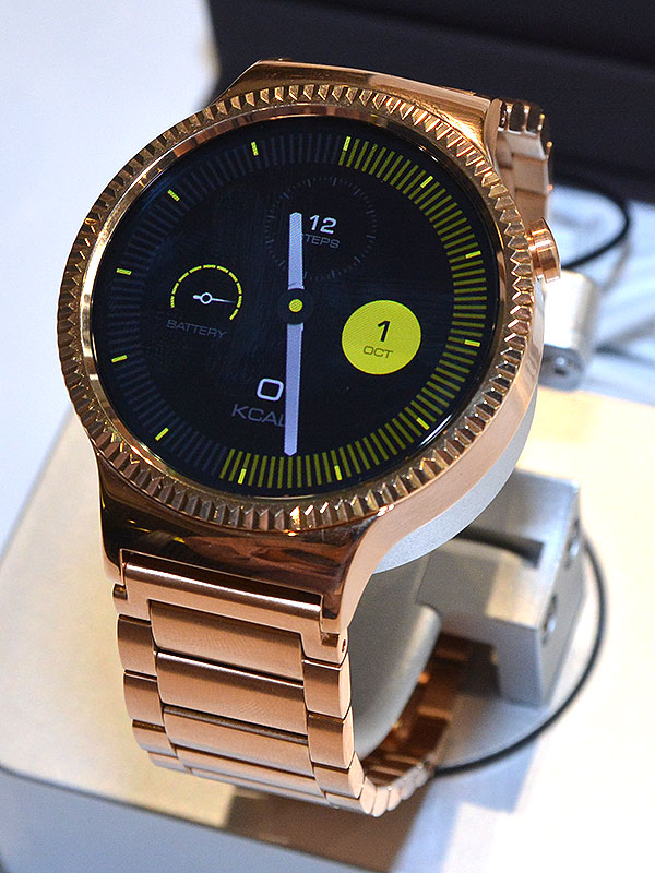 ウェアラブルデバイスっぽさを払拭、普通の腕時計に見える「Huawei Watch」国内発売 価格は4万5800円から：腕時計ですか？ はい腕