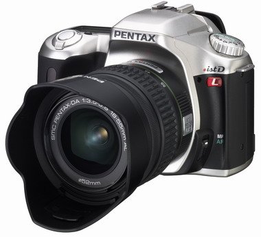 世界最軽量＋大型液晶――8万円のデジ一眼 PENTAX「*ist DL」（画像）（1