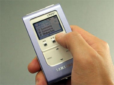 ポータブルプレーヤー iPod mini 4GB ジャンク】iPod mini 4GB ピンク