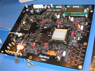XDR DRAMのテスト基板