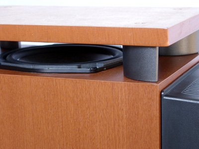 音質面でのコストパフォーマンスの高さは健在――オンキヨー「BASE-V15X