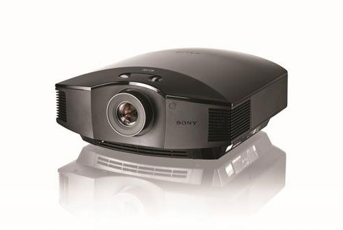 小型でお求めやすい」 Sonyが4Kプロジェクターの第2弾「VPL-VW500ES