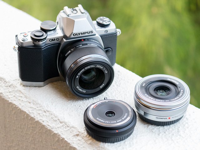 OLYMPUS OM-D E-M10」第1回――魚眼ボディーキャップレンズを試す（画像