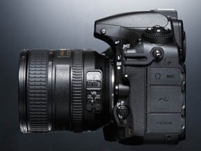 D810
