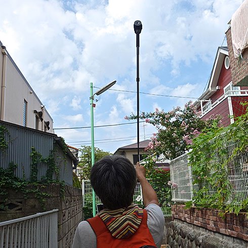ILCE-QX1