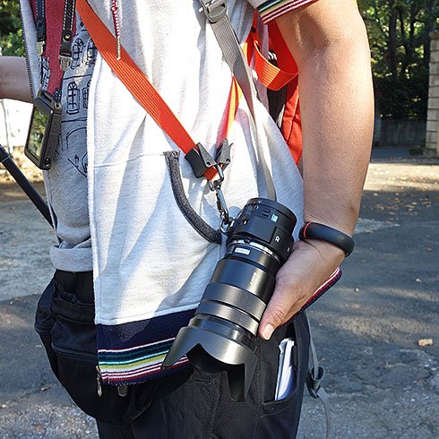 ILCE-QX1