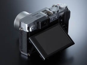 FUJIFILM X30
