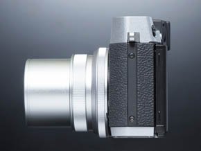 FUJIFILM X30