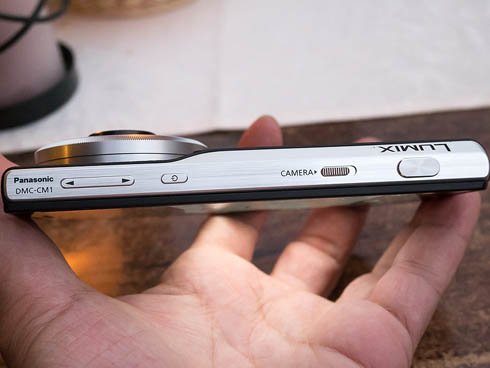 LUMIX DMC-CM1
