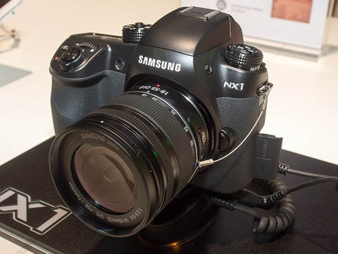 Samsung NX1