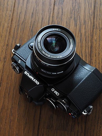 M.ZUIKO DIGITAL ED 12mm F2.0