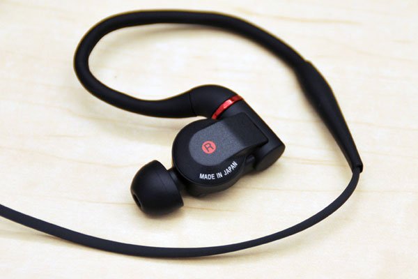 ハイレゾの“空気感”を再現する極上のイヤフォン――ソニー「XBA-Z5」誕生