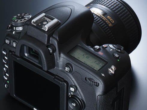 D750