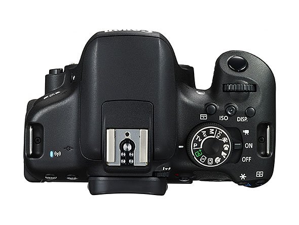 EOS Kiss X8i
