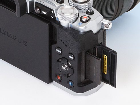 OM-D E-M5 Mark II