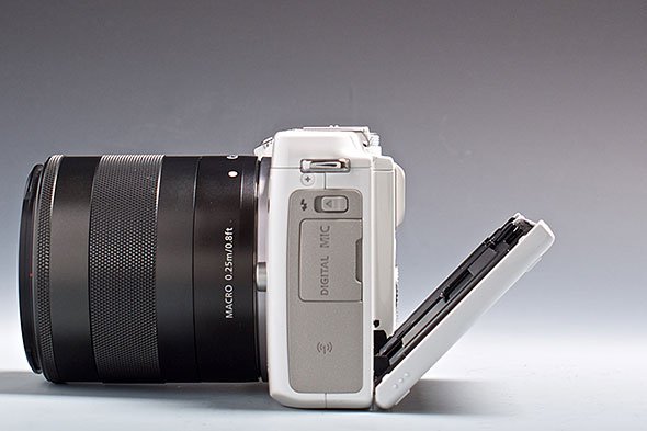 EOS M3