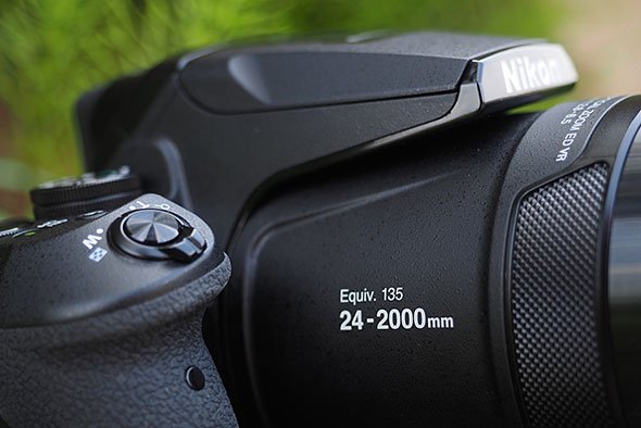 COOLPIX P900