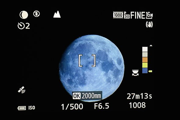 COOLPIX P900