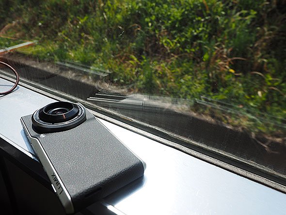LUMIX CM1
