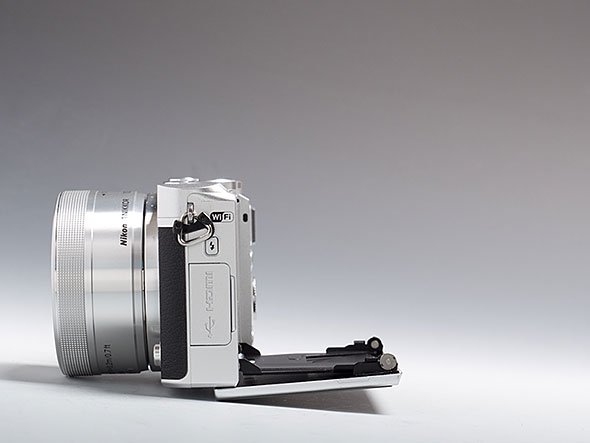 Nikon 1 J5