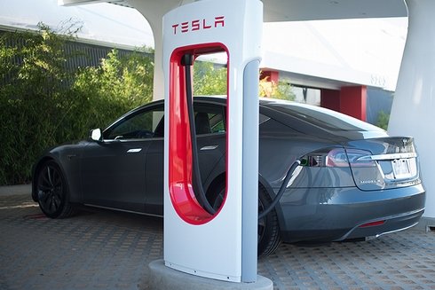  tesla 2