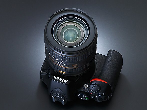 AF-S DX NIKKOR 16-80mm f/2.8-4E ED VR