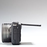 EOS M10