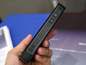 DX80の右側面