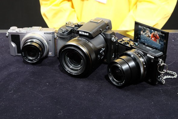 DL24-85 f/1.8-2.8、DL24-500 f/2.8-5.6、DL18-50 f/1.8-2.8