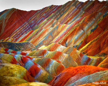 コニカミノルタプラザ特別企画展「虹色の絶景」