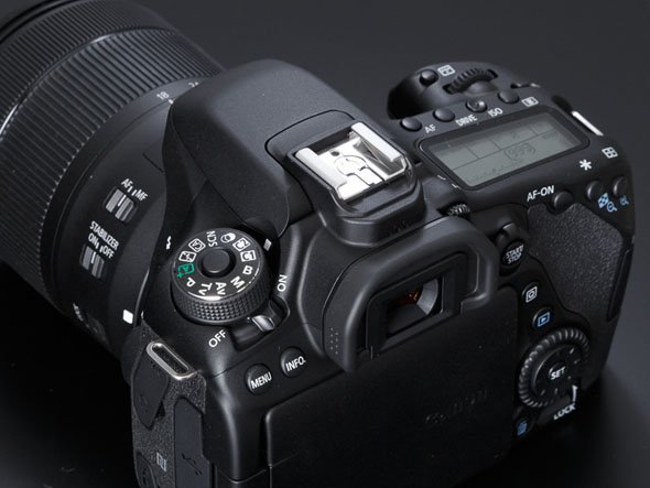 EOS 80D