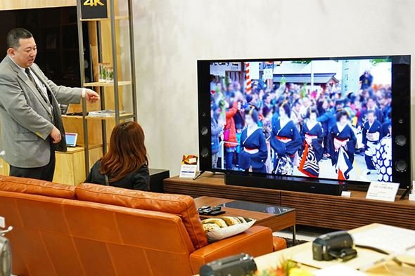 4Kテレビの展示