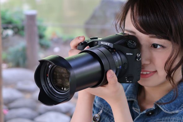 RX10M3