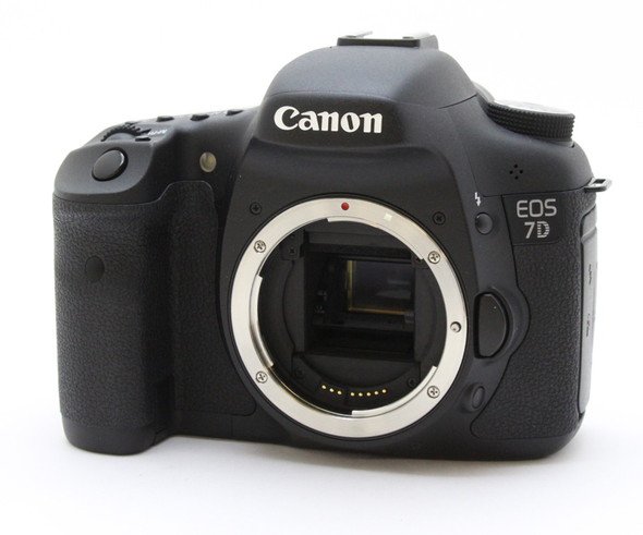 EOS 7D