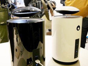宙に浮くワイヤレススピーカー「Mars」