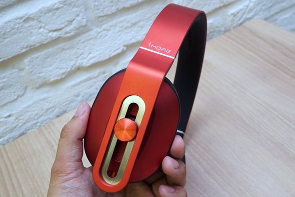 1MOREの「OVER-EAR HEADPHONES MK801」