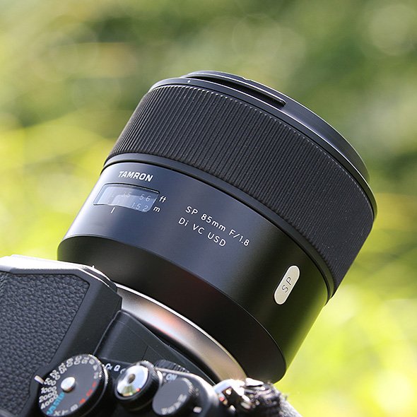 タムロン SP 85mm F/1.8 Di VC USD