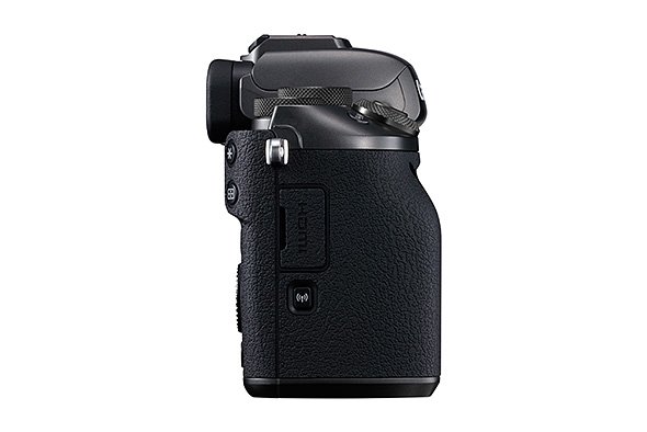 EOS M5