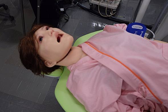 福岡歯科大学ロボット