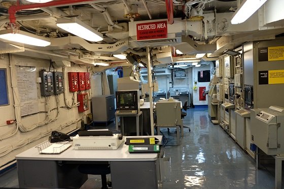 アメリカ海軍の航空母艦「ミッドウェイ」