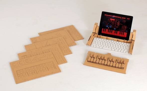 ダンボール製組み立てキーボード「KAMI-OTO」
