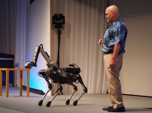 Boston Dynamicsが開発する小型ロボット「SpotMini」