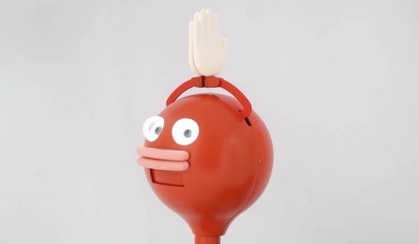 拍手をするロボット「ビッグクラッピー」