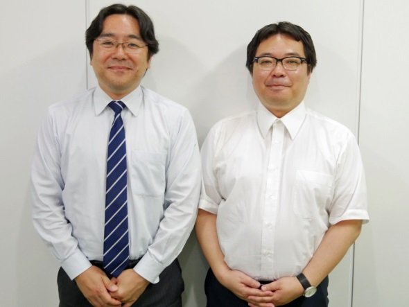 電縁の石原玲一取締役（左）とJBAの樋田桂一事務局長（右）