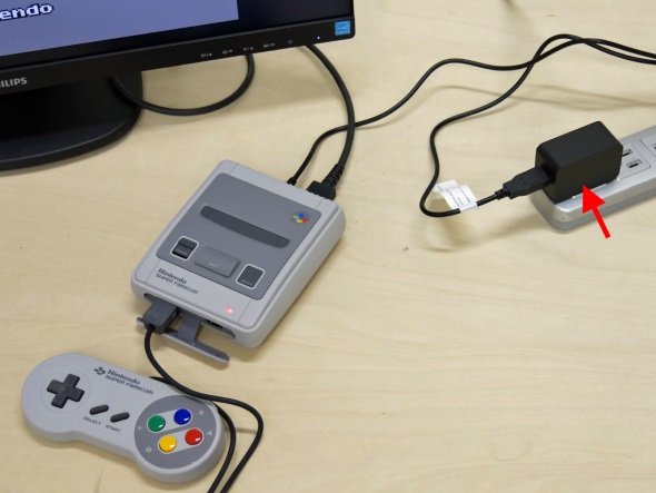 市販のACアダプターで電源供給する図